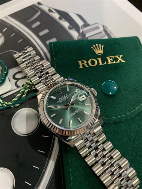 rolex datejust mint green 31mm